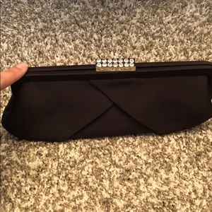 Black clutch